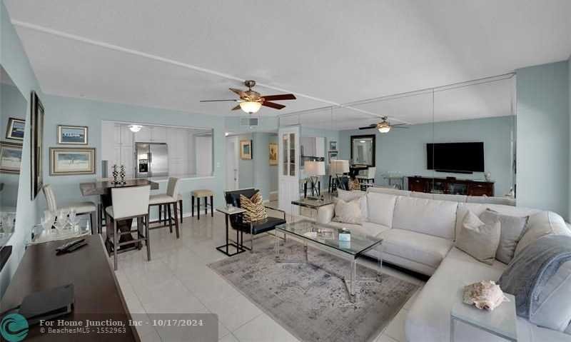 photo 3: 111 N Pompano Beach Blvd Unit 905, Pompano Beach FL 33062