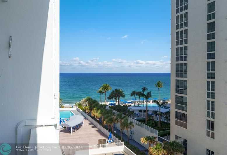 photo 3: 4250 Galt Ocean Dr Unit 6B, Fort Lauderdale FL 33308