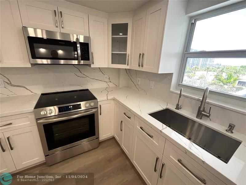 photo 1: 3500 Galt Ocean Dr Unit 309, Fort Lauderdale FL 33308