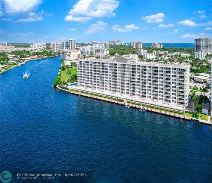 photo 1: 511 Bayshore Dr Unit 603, Fort Lauderdale FL 33304