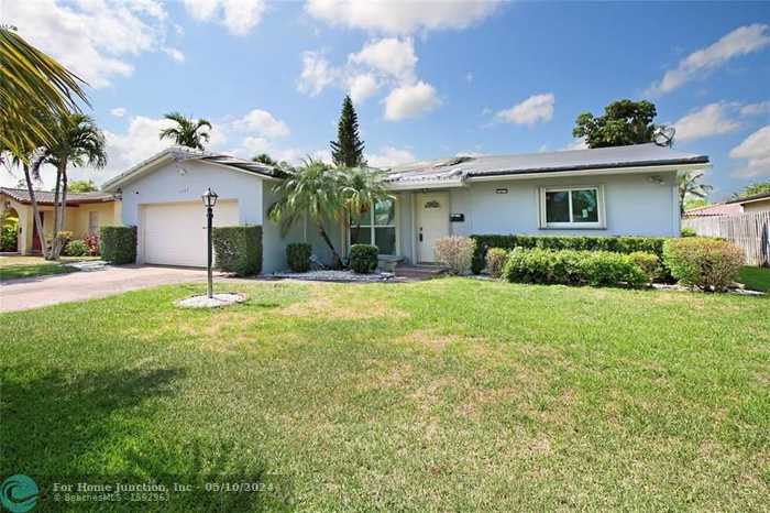 photo 31: 7505 NW 40th Ct, Coral Springs FL 33065