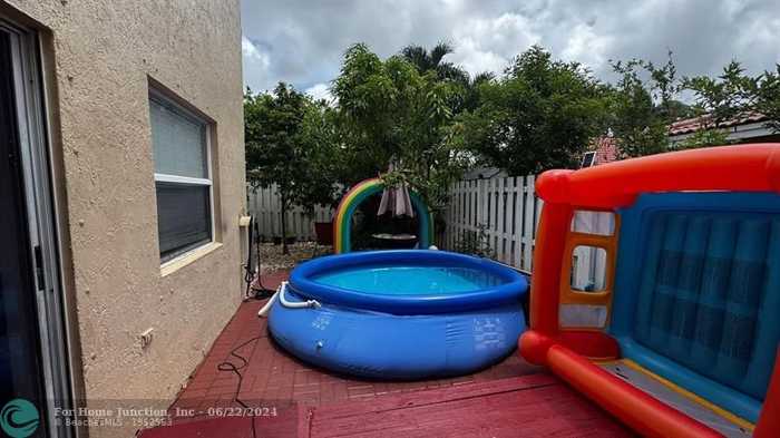 photo 17: 6036 NW 45th Ter, Coconut Creek FL 33073