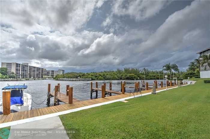 photo 2: 105 NE 19th Ave Unit 164, Deerfield Beach FL 33441