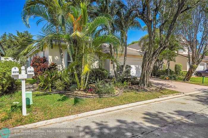 photo 49: 4834 SW 34th Ter, Fort Lauderdale FL 33312