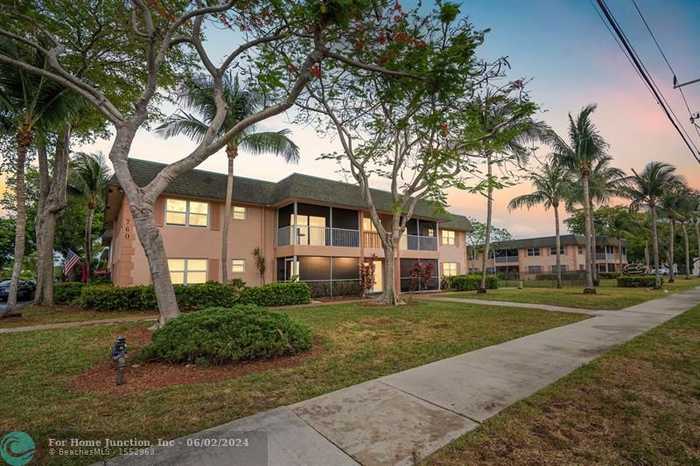 photo 1: 760 SE 2nd Ave Unit d115, Deerfield Beach FL 33441