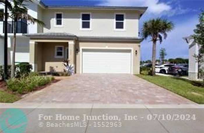 photo 2: 6990 PINES CIRCLE Unit 53, Coconut Creek FL 33073