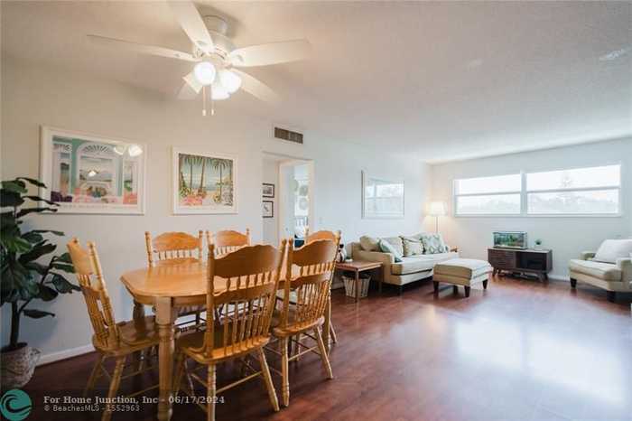 photo 1: 1003 SE 10th St Unit 11D, Deerfield Beach FL 33441