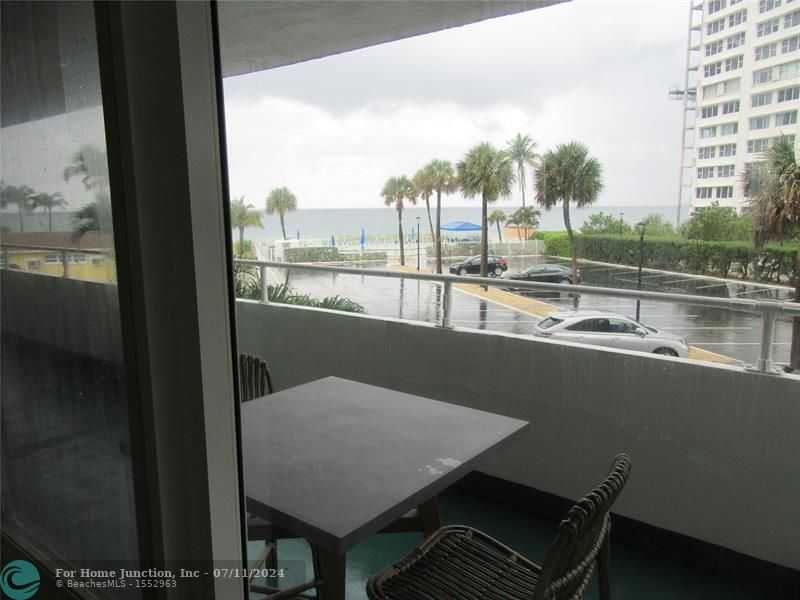 photo 3: 4050 N Ocean Dr Unit 207, Lauderdale By The Sea FL 33308