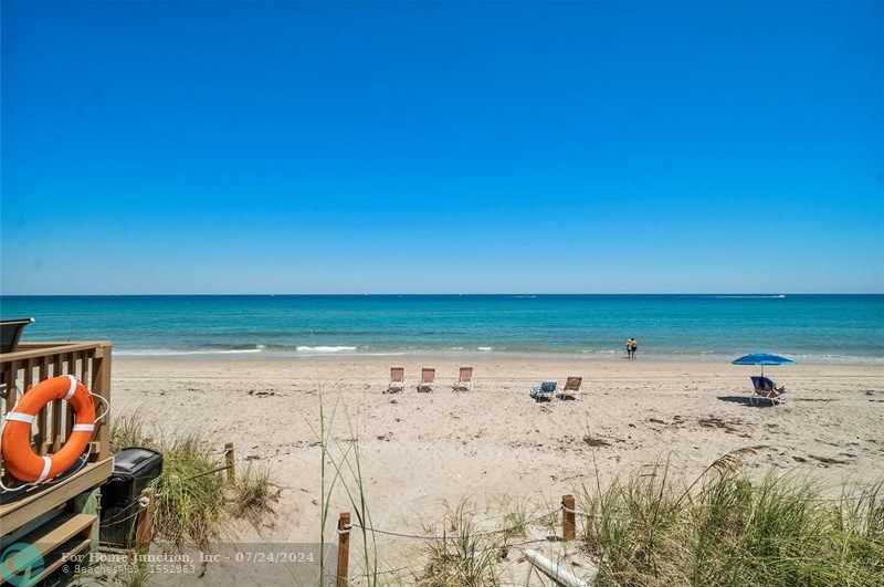 photo 3: 1150 Hillsboro Mile Unit 905, Hillsboro Beach FL 33062