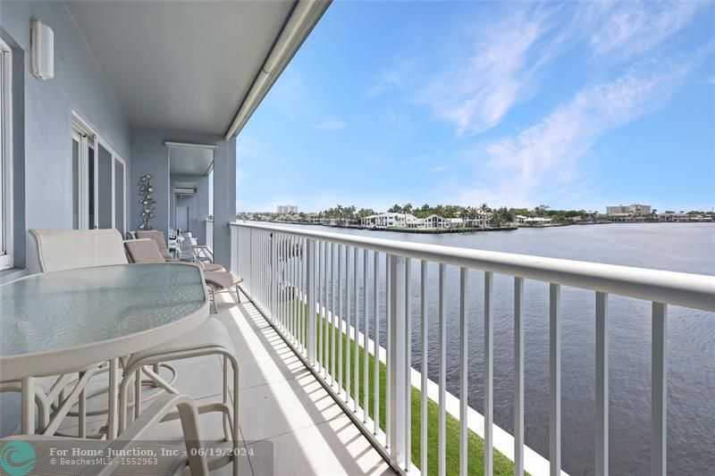 photo 3: 1201 S Riverside Dr Unit 307, Pompano Beach FL 33062