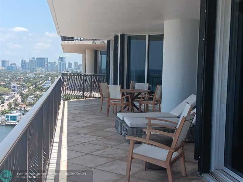 photo 3: Unit 2304E, Fort Lauderdale FL 33316