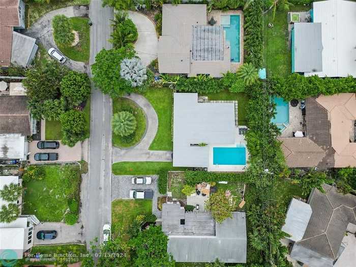 photo 31: 2012 NE 29th Ct, Fort Lauderdale FL 33306