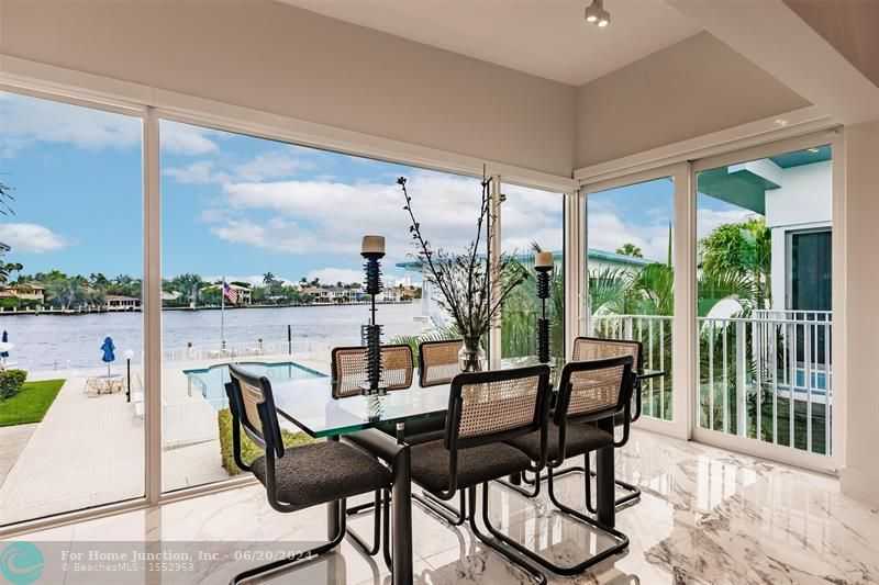 photo 2: 425 Bayshore Dr Unit 8, Fort Lauderdale FL 33304