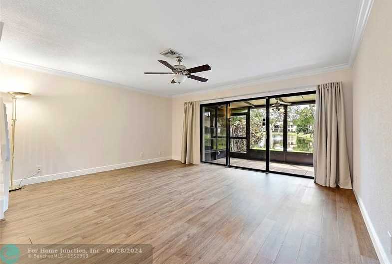 photo 3: 4383 Carambola Cir North, Coconut Creek FL 33066