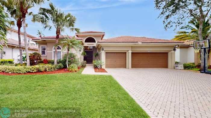 photo 2: 12269 NW 48TH DR, Coral Springs FL 33076