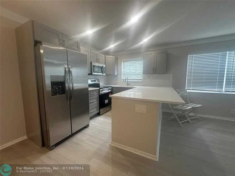 photo 3: 517 Durham R Unit 517, Deerfield Beach FL 33442