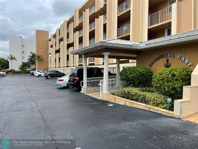 photo 1: 1777 SE 15th St Unit 207, Fort Lauderdale FL 33316