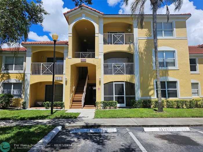 photo 2: 5580 NW 61st St Unit 603, Coconut Creek FL 33073