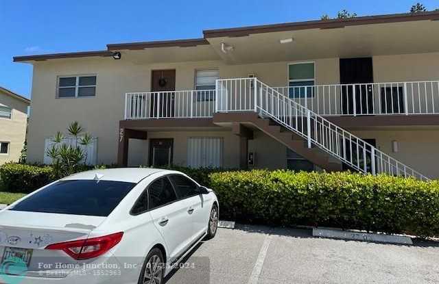 photo 1: 7600 NW 5th Ct Unit 103, Margate FL 33063