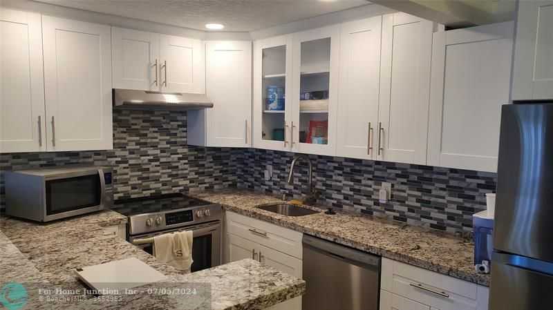 photo 3: 3007 Farnham N Unit 3007, Deerfield Beach FL 33442