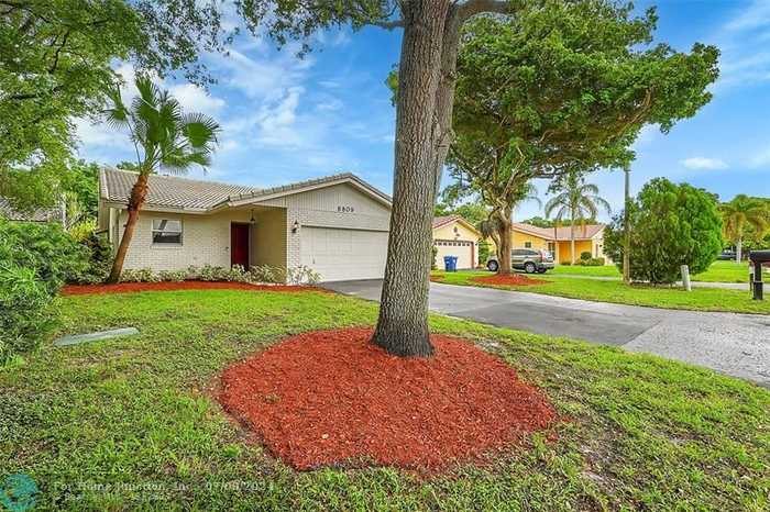 photo 38: 8809 NW 21st Ct, Coral Springs FL 33071