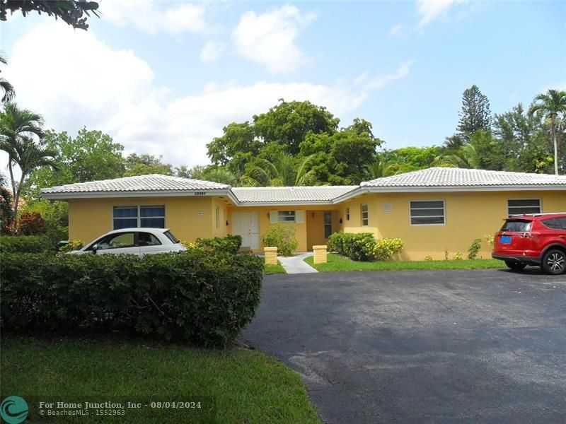 photo 1: 10361 NW 36t ST, Coral Springs FL 33065