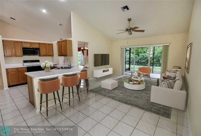 photo 3: 3572 Sanctuary Dr, Coral Springs FL 33065