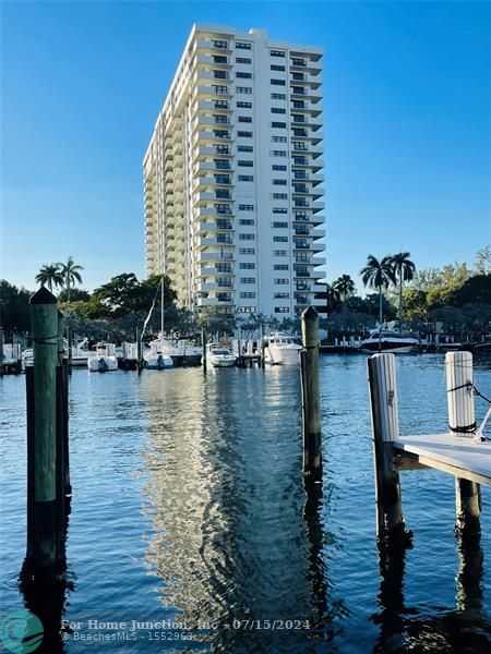 photo 3: 3200 Port Royale Dr Unit 2011, Fort Lauderdale FL 33308