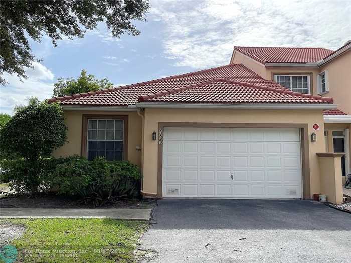 photo 1: 9858 Royal Palm Blvd Unit 3-14, Coral Springs FL 33065