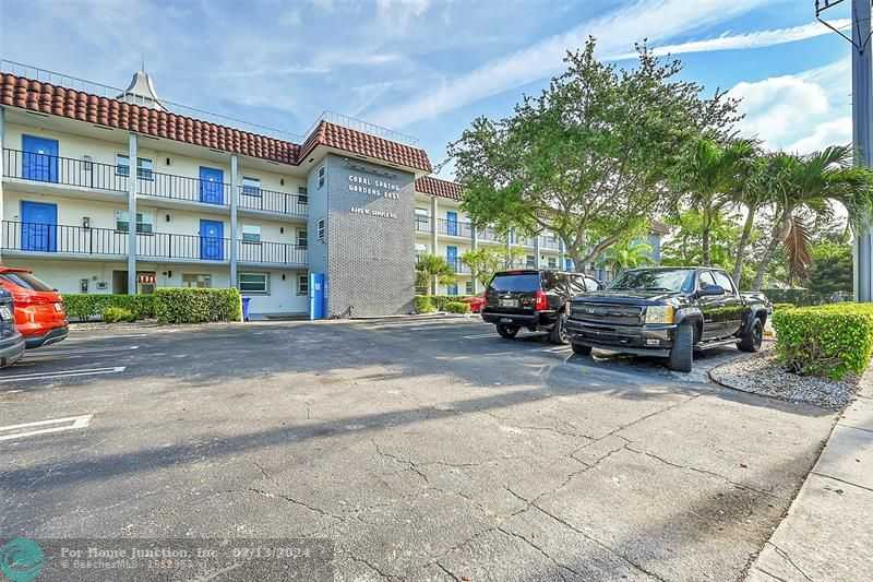 photo 2: 8605 W Sample Rd Unit 209, Coral Springs FL 33065