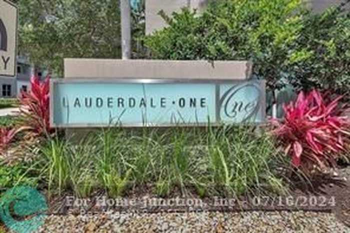 photo 1: 2401 NE 65th St Unit 404, Fort Lauderdale FL 33308