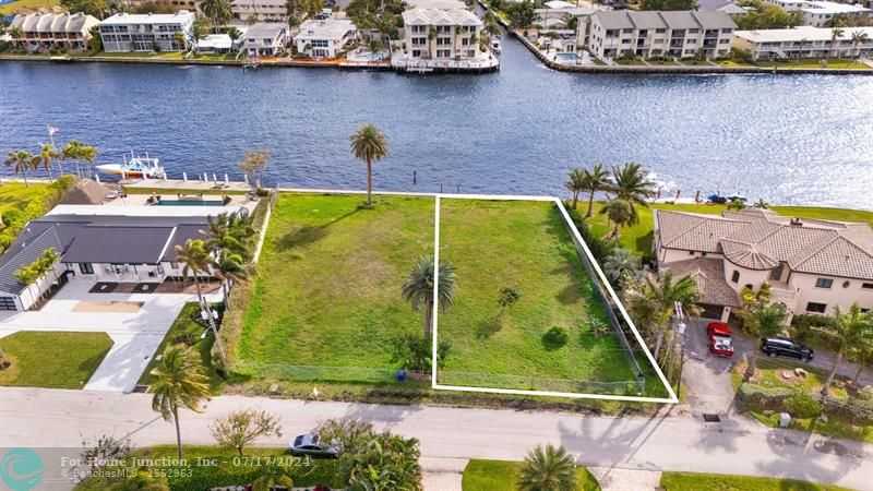 photo 3: 702 SE 28th Ave, Pompano Beach FL 33062