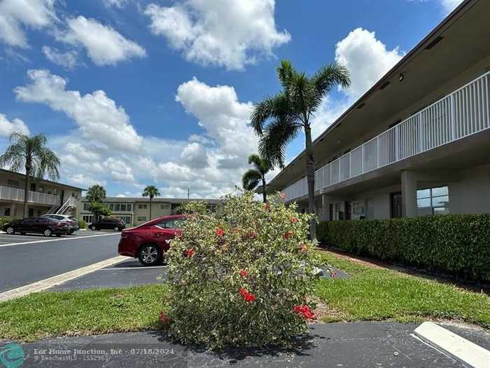 photo 1: 601 NW 78th Ter Unit 107, Margate FL 33063