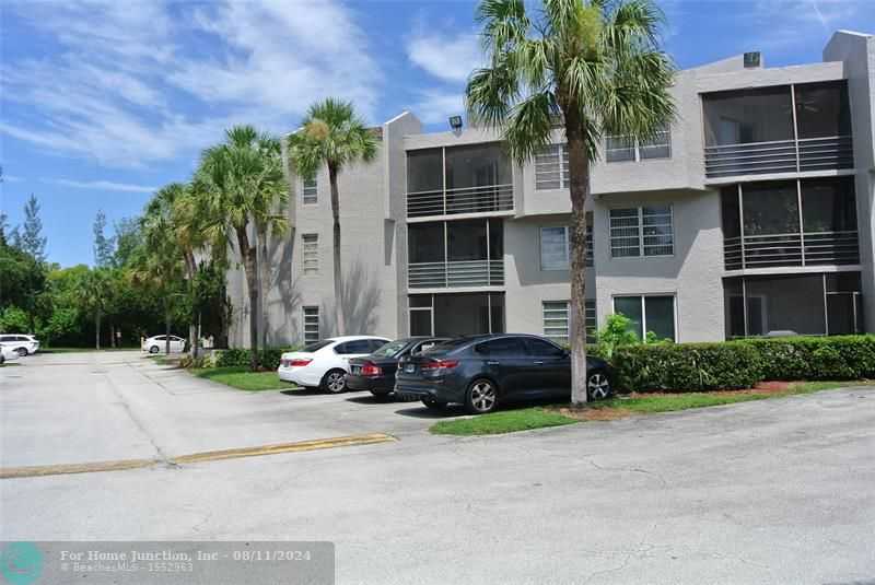 photo 3: 3100 Riverside Dr Unit 310, Coral Springs FL 33065