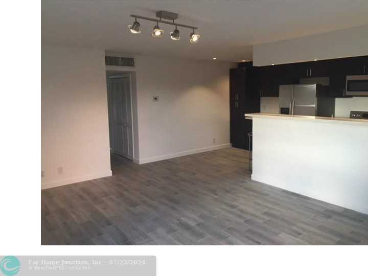 photo 3: 6200 NE 22 WY Unit 312, Fort Lauderdale FL 33308