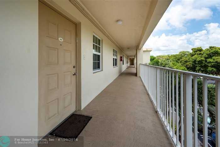 photo 24: 800 Cypress Grove Dr Unit 404, Pompano Beach FL 33069