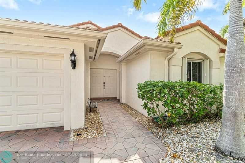 photo 3: 4692 Saint Simon Dr, Coconut Creek FL 33073