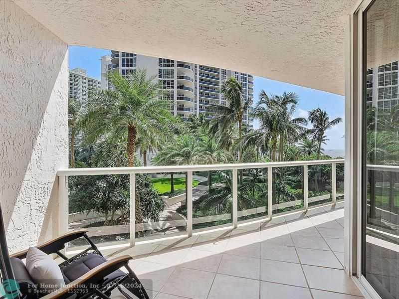 photo 3: 3100 N Ocean Blvd Unit 505, Fort Lauderdale FL 33308