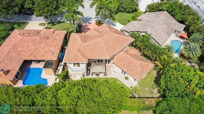 photo 30: 4513 NW 67th Ave, Coral Springs FL 33067