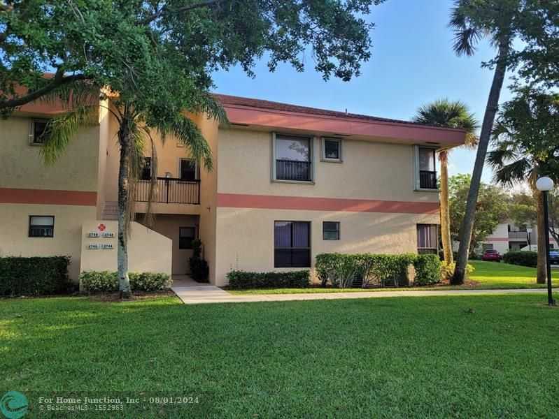 photo 2: 2744 S Carambola Cir S Unit 1919, Coconut Creek FL 33066