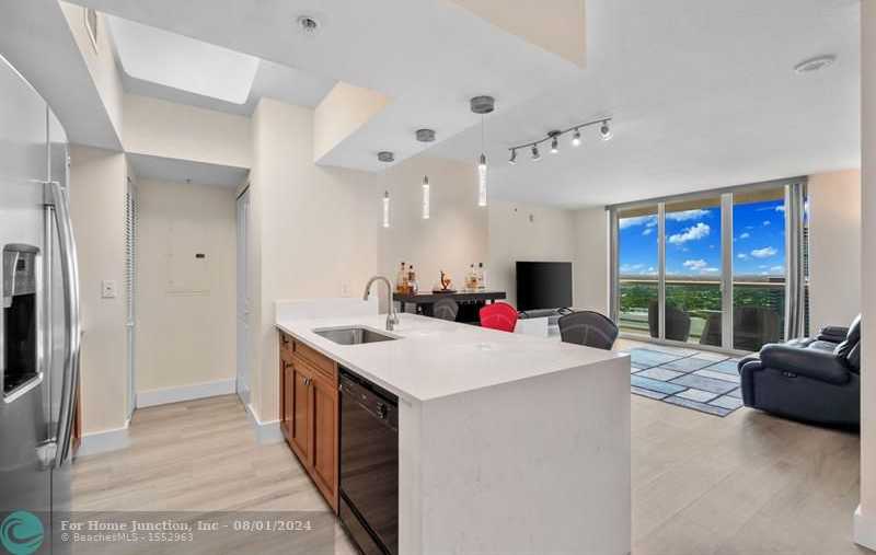 photo 3: 347 N New River Dr E Unit 2705, Fort Lauderdale FL 33301