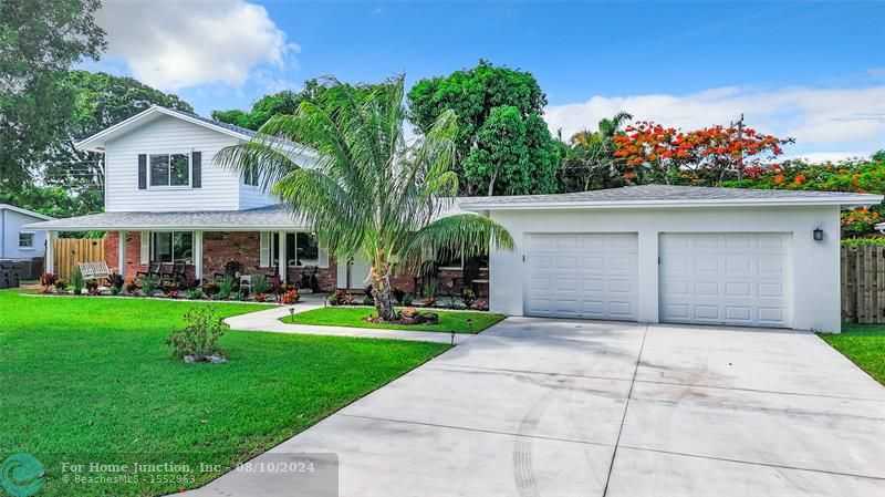 photo 1: 427 NE 27th St, Wilton Manors FL 33334