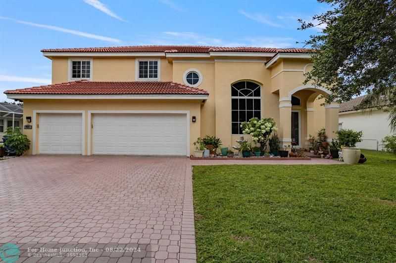 photo 3: 10214 NW 54th Pl, Coral Springs FL 33076