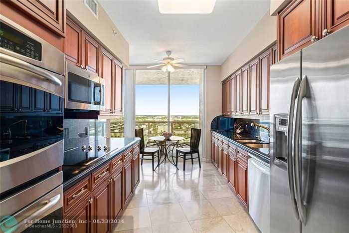 photo 17: 3100 N Ocean Blvd Unit 2003, Fort Lauderdale FL 33308