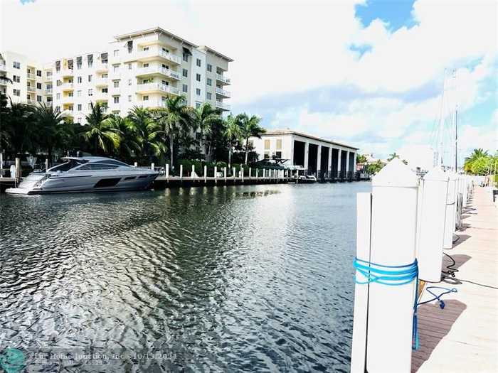 photo 35: 1700 SE 15th St Unit 314, Fort Lauderdale FL 33316