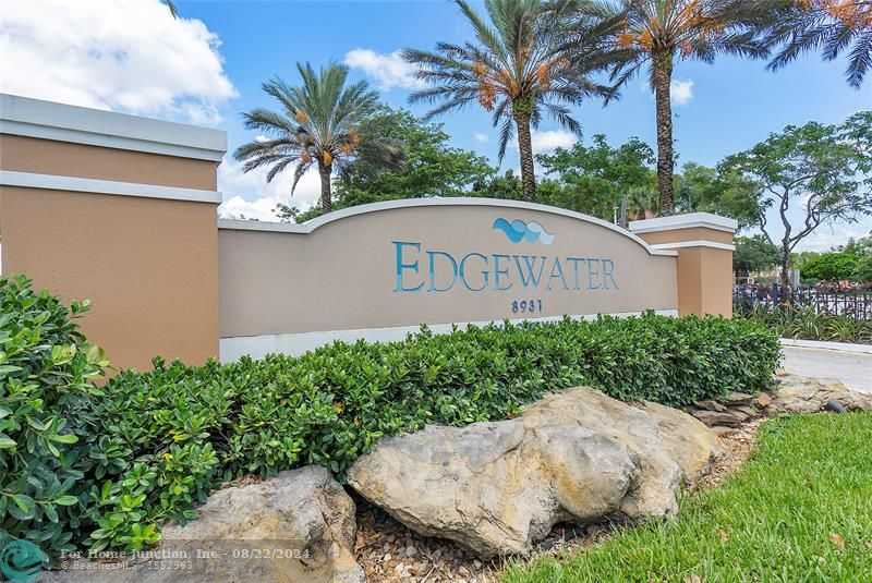 photo 1: 8977 Wiles Rd Unit 208, Coral Springs FL 33067