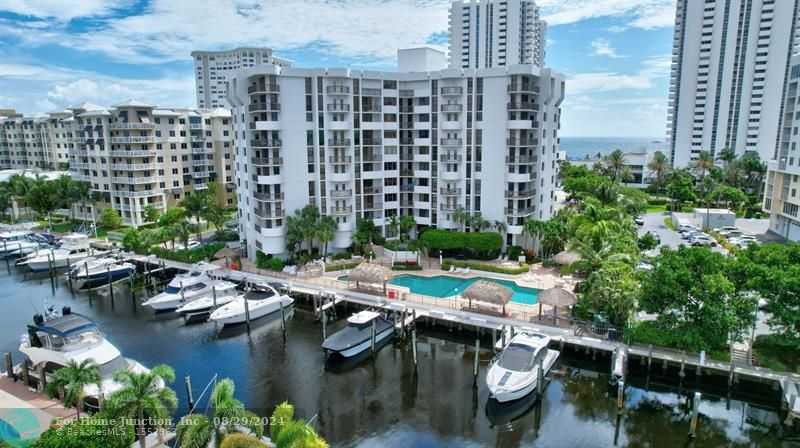 photo 1: 1361 S Ocean Blvd Unit 402, Pompano Beach FL 33062