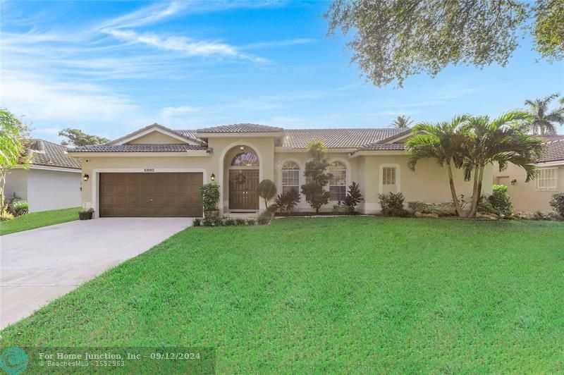 photo 1: 5880 NW 40TH LN, Coconut Creek FL 33073