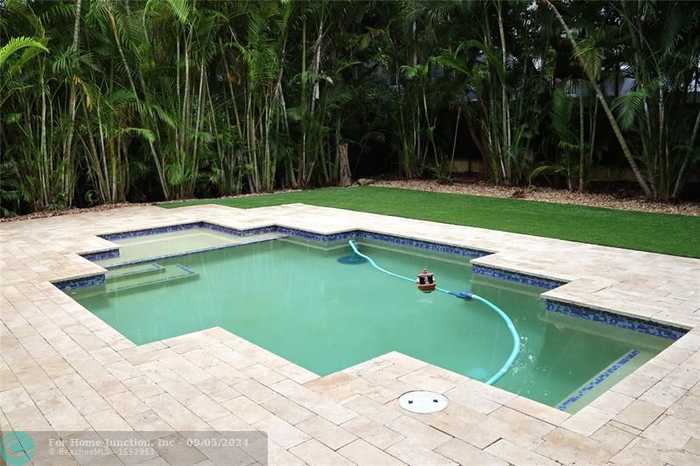 photo 35: 10608 NW 36th St, Coral Springs FL 33065