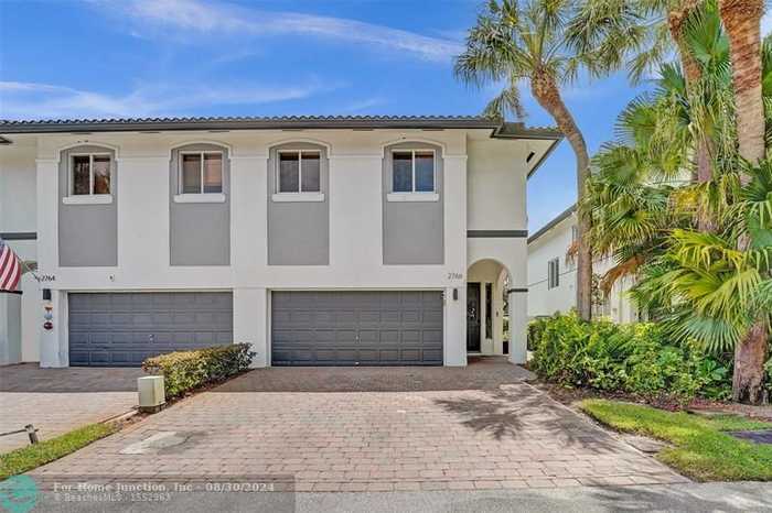 photo 1: 2766 Treasure Cove Cir, Fort Lauderdale FL 33312